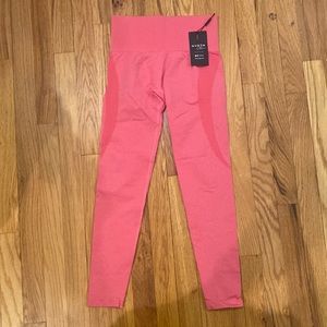 NVGTN Seamless Contour Leggings